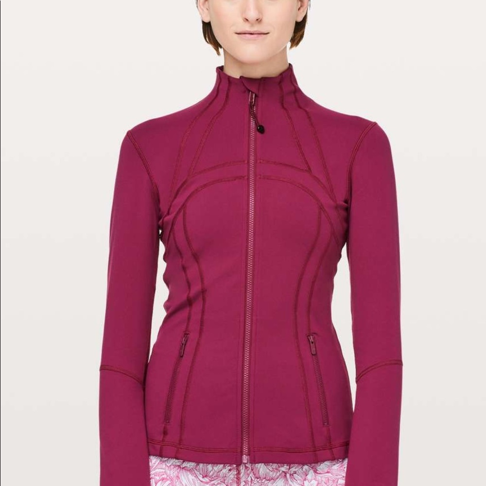 Lululemon define jacket size 2 star ruby